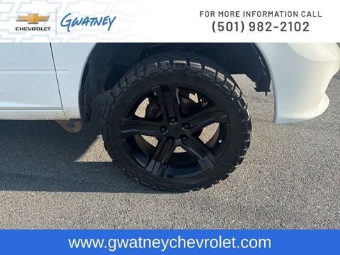 Used 2018 RAM 1500 Tradesman image 12