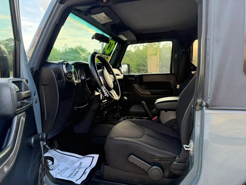 Used 2014 Jeep Wrangler Sport w/ Trailer Tow Group image 9