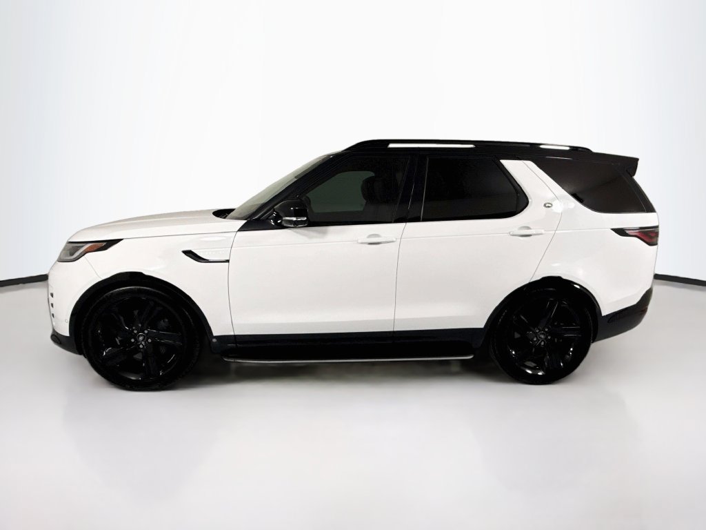 Used 2023 Land Rover Discovery HSE R-Dynamic AWD/4WD image 8