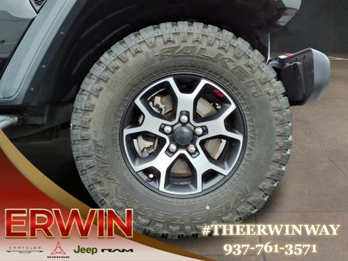 Used 2020 Jeep Wrangler Unlimited Rubicon w/ LED Lighting Group AWD/4WD image 9