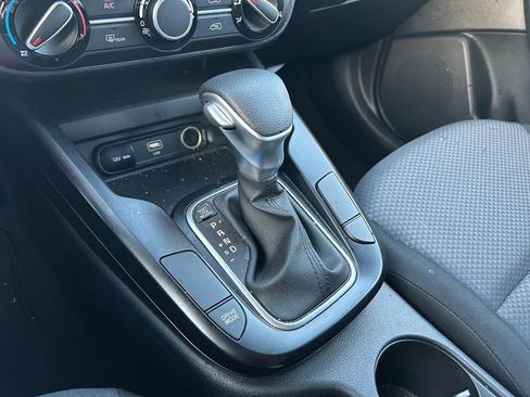 Used 2025 Kia Soul LX image 26