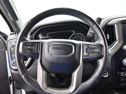 Used 2022 GMC Sierra 3500 Denali w/ Denali Ultimate Package AWD/4WD image 17