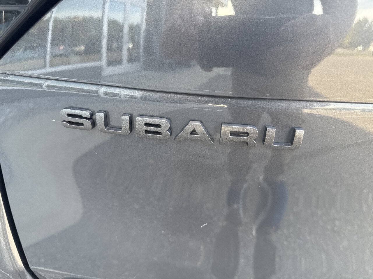 Used 2025 Subaru Forester Premium AWD/4WD image 26