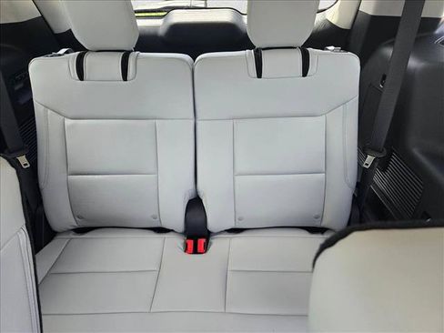 Used 2026 Ford Explorer Platinum w/ LUX Leather Package AWD/4WD image 16