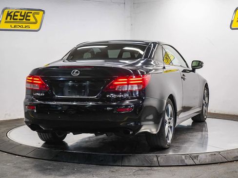 Used 2010 Lexus IS 250C image 4