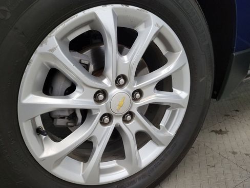 Used 2020 Chevrolet Equinox LT image 31