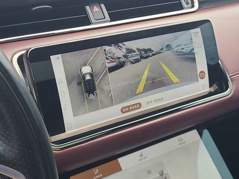 Used 2021 Land Rover Range Rover Evoque R-Dynamic HSE image 29