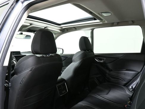 Used 2020 Subaru Forester Premium image 33