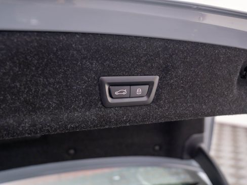 New 2026 BMW 330i xDrive 330i xDrive w/ M Sport Package image 33