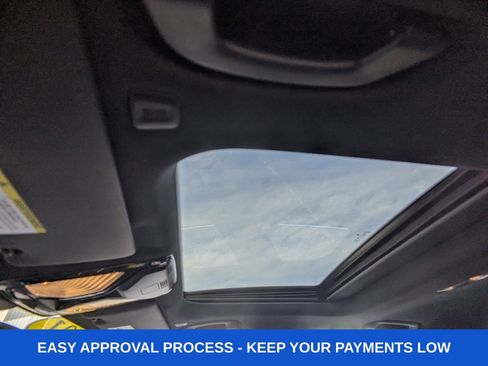 Used 2021 BMW 330e w/ Convenience Package image 25