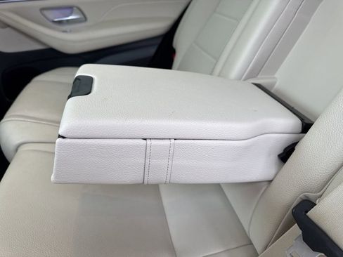 Used 2022 Mercedes-Benz GLE 350 4MATIC image 17