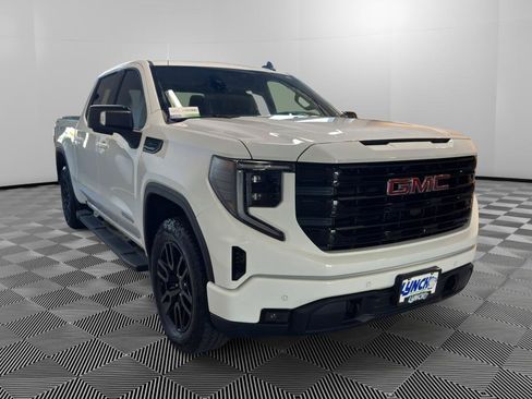 Used 2025 GMC Sierra 1500 Elevation w/ Elevation Premium Package AWD/4WD image 7