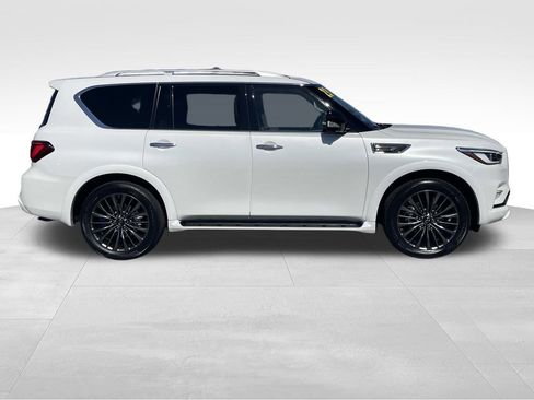 Used 2023 INFINITI QX80 Premium Select w/ Cargo Package image 2