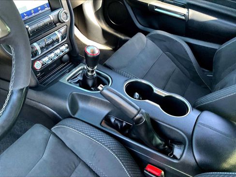 Used 2016 Ford Mustang Shelby GT350 w/ Track Package RWD image 19