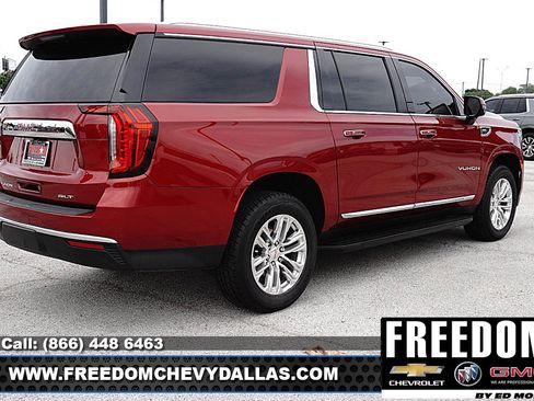 Used 2022 GMC Yukon XL SLT w/ SLT Premium Package RWD image 42