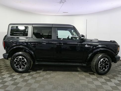 Used 2023 Ford Bronco Outer Banks image 12