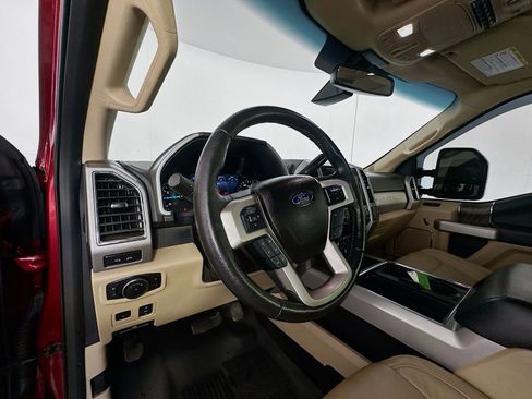 Used 2018 Ford F250 Lariat w/ Lariat Ultimate Package AWD/4WD image 9