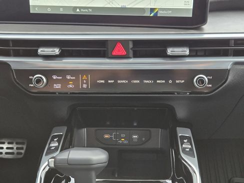 New 2026 Kia Sorento SX AWD/4WD image 14