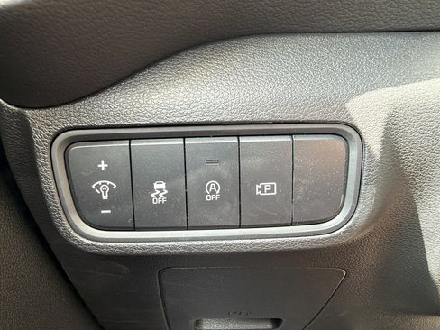Used 2025 Kia Soul S FWD image 28