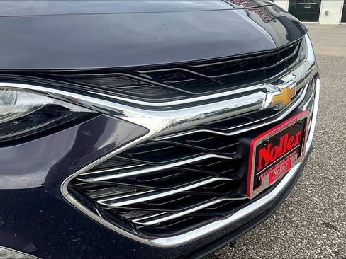Used 2025 Chevrolet Malibu LT image 27
