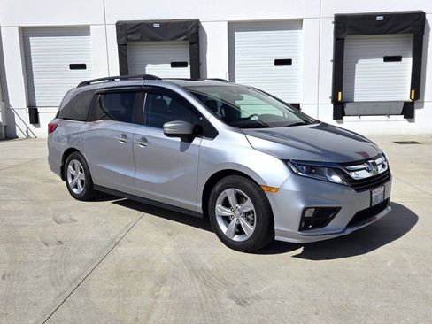 Used 2019 Honda Odyssey EX-L image 3