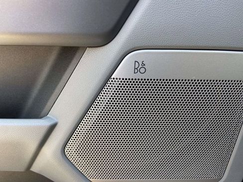 New 2025 Ford F150 Lariat w/ Equipment Group 502A High image 17