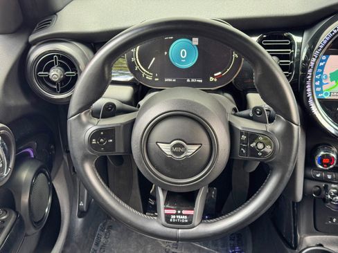 Used 2023 MINI Cooper S FWD image 18