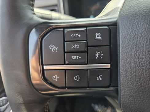 Used 2023 Ford F350 Platinum AWD/4WD image 31
