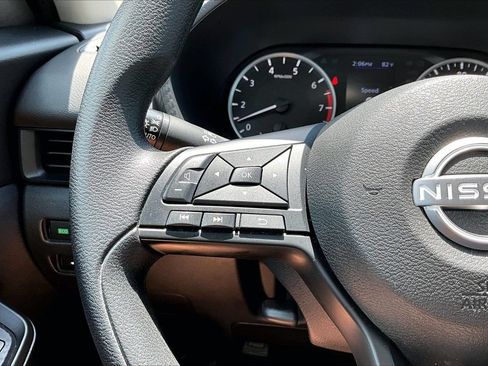 Used 2024 Nissan Sentra S FWD image 26