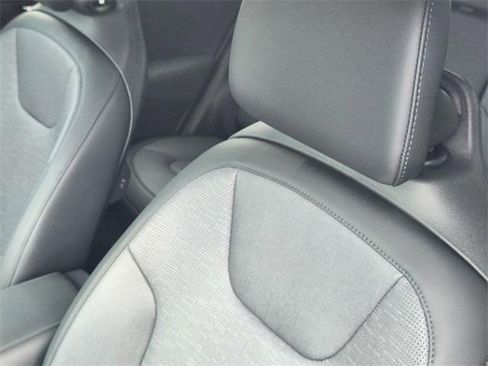 Used 2023 Kia Niro Wave image 15