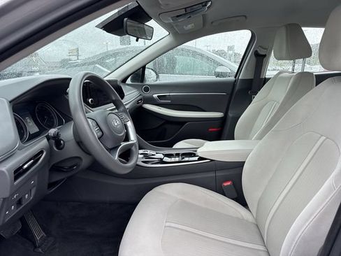 Used 2023 Hyundai Sonata SEL FWD image 11
