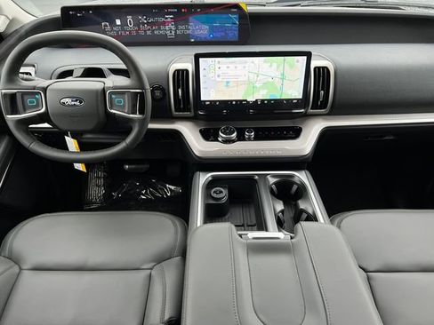 New 2026 Ford Expedition Max Active AWD/4WD image 3