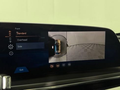 Certified 2024 Cadillac Lyriq Tech w/ Driver Assist Package AWD/4WD image 21