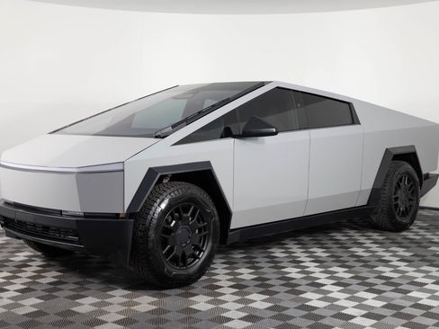 Used 2024 Tesla Cybertruck AWD Crew Cab image 1