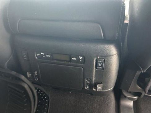 Used 2018 Nissan Armada Platinum w/ Captain Seat Package image 38