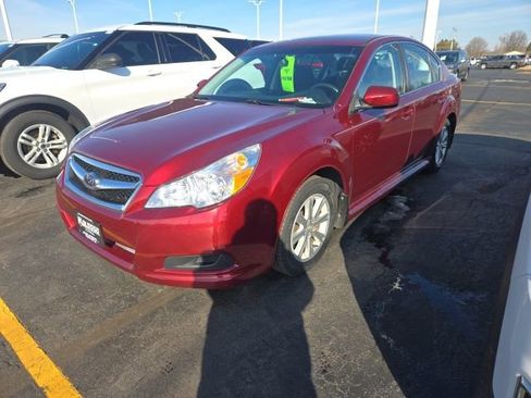 Used 2012 Subaru Legacy 2.5i Premium image 3