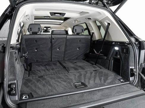 Used 2021 BMW X7 xDrive40i w/ Premium Package image 29