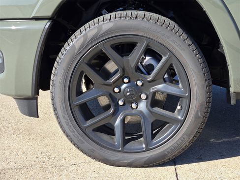 New 2026 RAM 1500 Laramie w/ Night Edition image 10