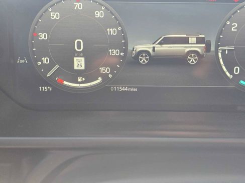 Used 2025 Land Rover Defender 110 S AWD/4WD image 26