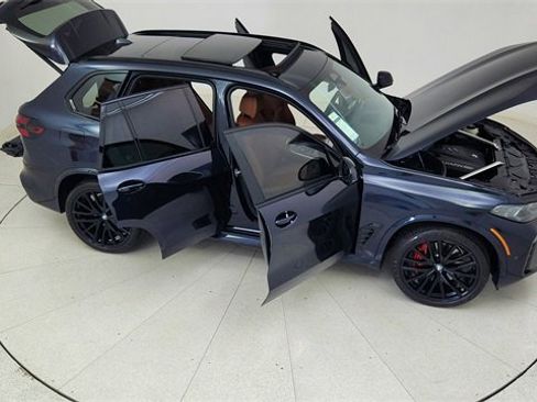 Used 2024 BMW X5 xDrive40i w/ M Sport Package image 84
