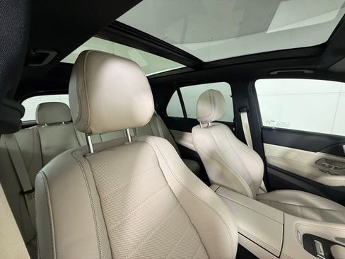 Used 2026 Mercedes-Benz GLE 580 4MATIC image 33