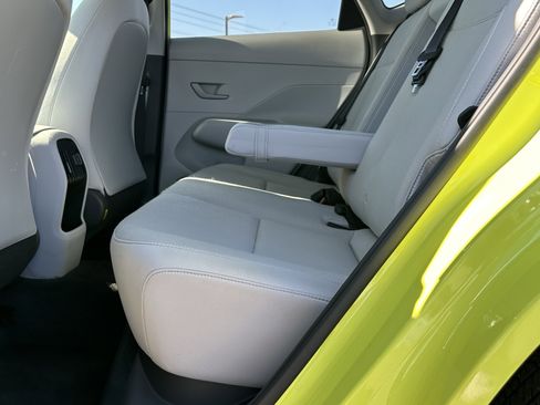 Used 2024 Hyundai Kona SEL w/ Convenience Package image 21