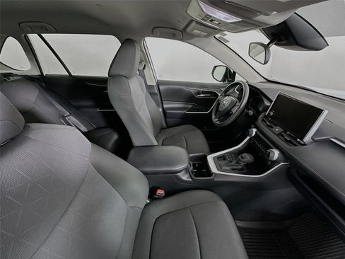 Certified 2025 Toyota RAV4 XLE image 26