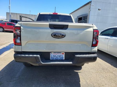 Used 2025 Ford Ranger XLT w/ Black Appearance Package RWD image 6