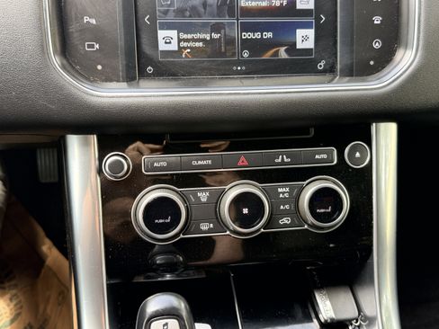 Used 2016 Land Rover Range Rover Sport HSE AWD/4WD image 31