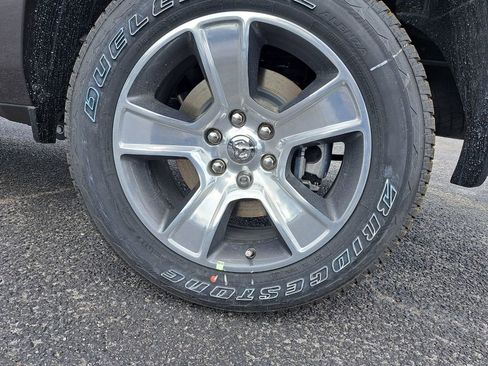 New 2026 RAM 1500 Express image 24