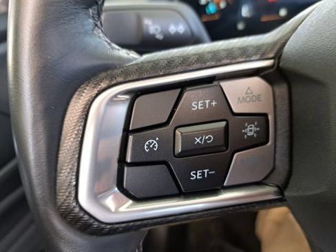 Used 2025 Ford Mustang Premium RWD image 24