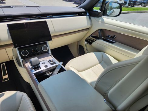 Certified 2023 Land Rover Range Rover First Edition AWD/4WD image 14
