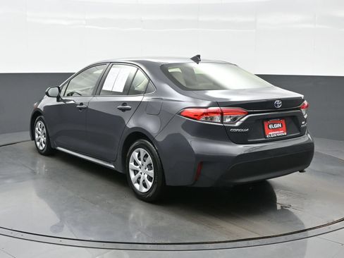 Used 2024 Toyota Corolla LE FWD image 4