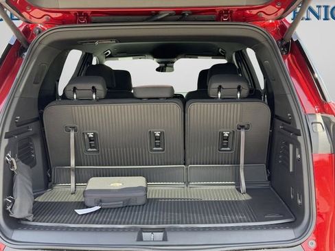 New 2026 Chevrolet Traverse LT FWD image 13